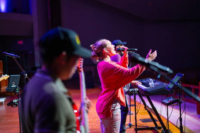 Gloria Dei | Contemporary Worship