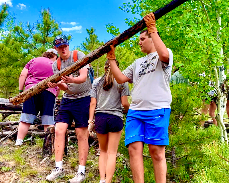 Gloria Dei Mission Trip | Highschool